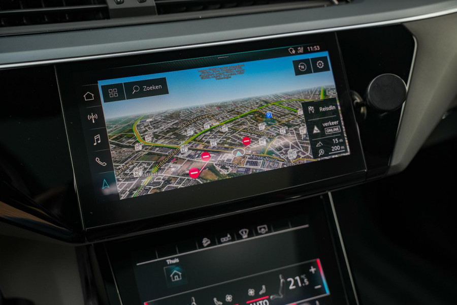 Audi e-tron e-tron 55 quattro advanced Pro Line Plus 95 kWh File Assist Rijstrooksensor Climate Control Navi Stoelverw. 360 camera 21"L.M.
