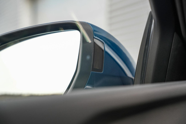 Audi e-tron e-tron 55 quattro advanced Pro Line Plus 95 kWh File Assist Rijstrooksensor Climate Control Navi Stoelverw. 360 camera 21"L.M.