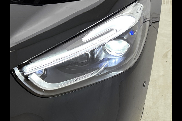Mercedes-Benz B-Klasse 180 Business Solution AMG | Nightpakket | Trekhaak | Panoramaschuifdak  | Stoelverwarming voor | Multibeam LED | Smartphone integratie | EASY PACK achterklep | Keyless-Go comfortpakket |