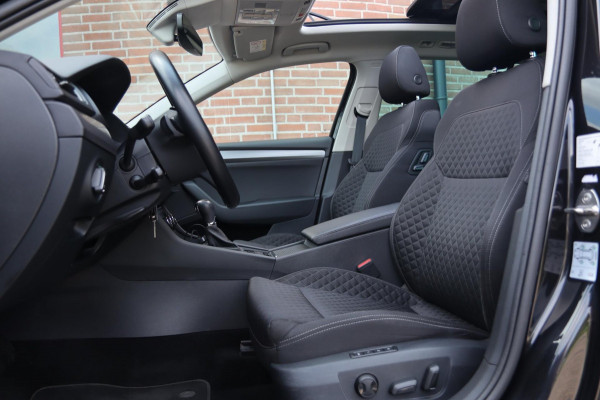 Škoda Superb 1.4 TSI ACT / PANODAK / DODEHOEK / ACC / MEMORY / CAMERA