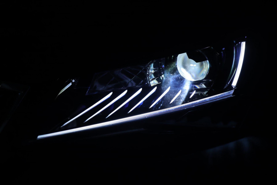 Škoda Superb 1.4 TSI ACT / PANODAK / DODEHOEK / ACC / MEMORY / CAMERA