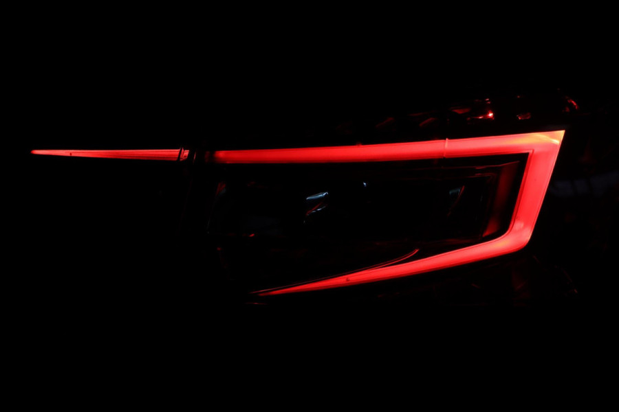 Škoda Superb 1.4 TSI ACT / PANODAK / DODEHOEK / ACC / MEMORY / CAMERA