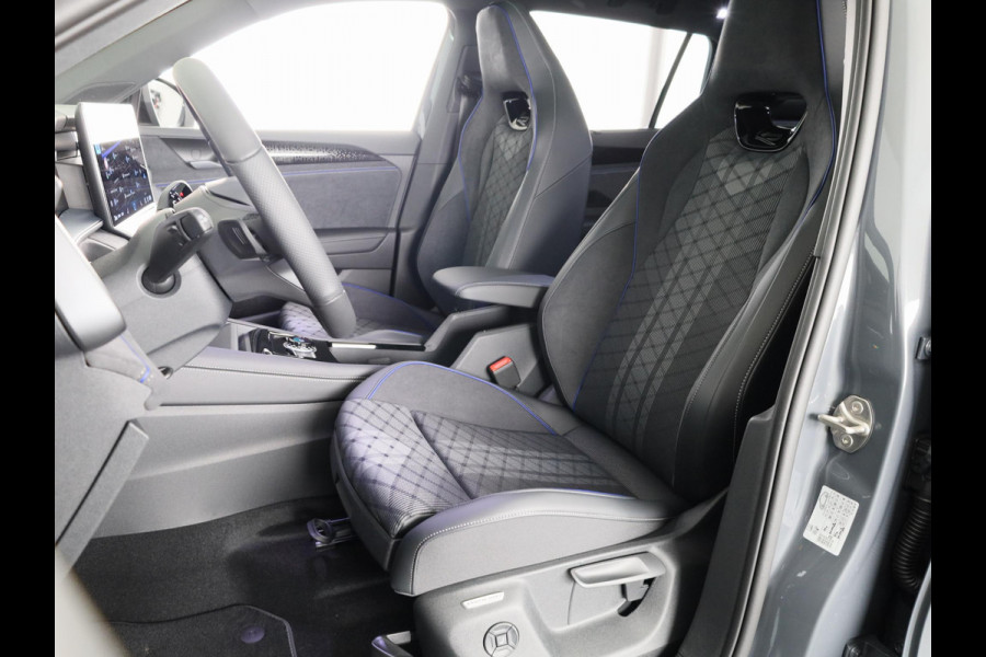 Volkswagen Tayron 1.5 eHybrid R-Line Edition 272 PK PHEV | Panorama dak | Black Style | 20"LM velgen | Stoel- en stuurverwarming | 360 graden camera |