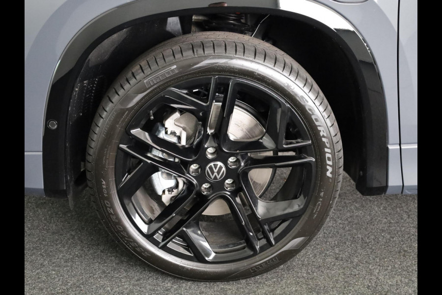 Volkswagen Tayron 1.5 eHybrid R-Line Edition 272 PK PHEV | Panorama dak | Black Style | 20"LM velgen | Stoel- en stuurverwarming | 360 graden camera |