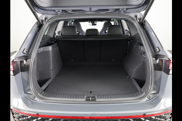 Volkswagen Tayron 1.5 eHybrid R-Line Edition 272 PK PHEV | Panorama dak | Black Style | 20"LM velgen | Stoel- en stuurverwarming | 360 graden camera |