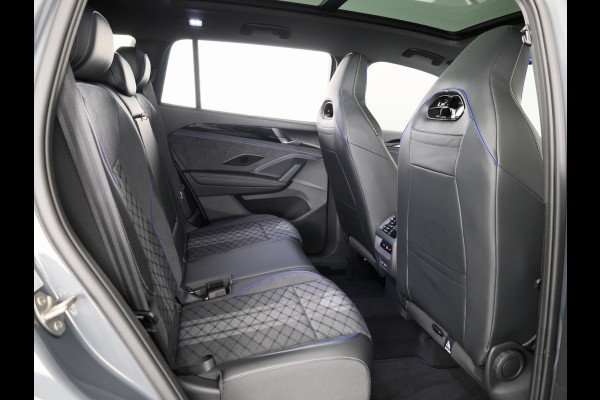 Volkswagen Tayron 1.5 eHybrid R-Line Edition 272 PK PHEV | Panorama dak | Black Style | 20"LM velgen | Stoel- en stuurverwarming | 360 graden camera |