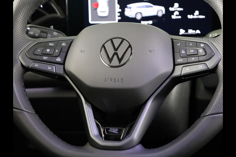 Volkswagen Tayron 1.5 eHybrid R-Line Edition 272 PK PHEV | Panorama dak | Black Style | 20"LM velgen | Stoel- en stuurverwarming | 360 graden camera |