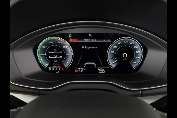 Audi Q5 Sportback 50 TFSI e S edition 299 pk S-tronic | Navigatie | Panoramadak | Trekhaak (wegklapbaar) | Parkeersensoren (Park assist) | Rondomzicht camera | Stoelverwarming v/a | S-Line |