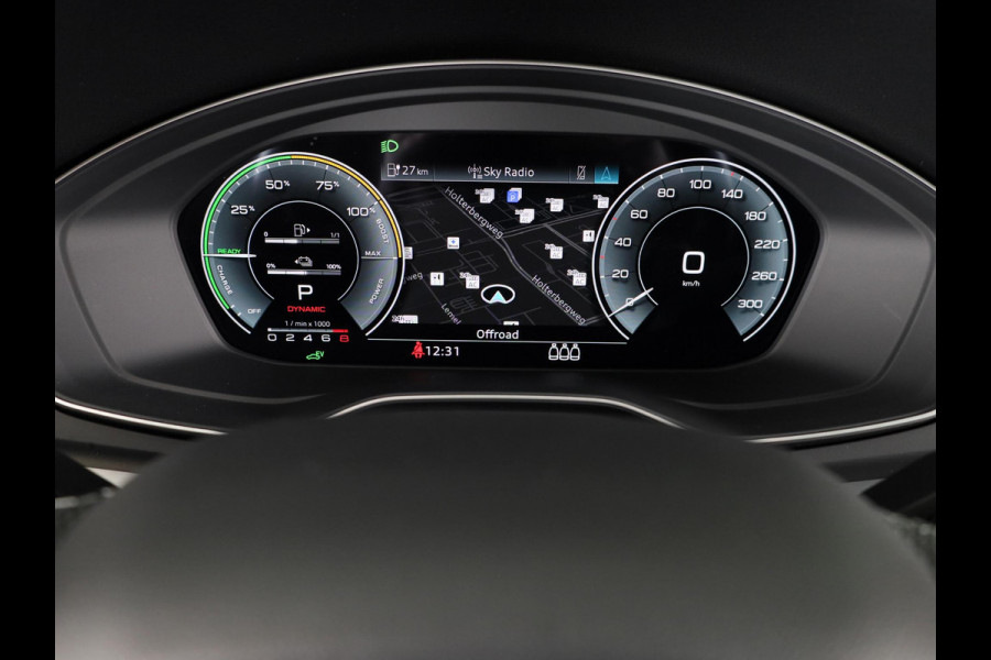 Audi Q5 Sportback 50 TFSI e S edition 299 pk S-tronic | Navigatie | Panoramadak | Trekhaak (wegklapbaar) | Parkeersensoren (Park assist) | Rondomzicht camera | Stoelverwarming v/a | S-Line |