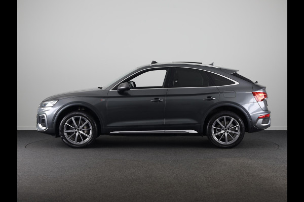 Audi Q5 Sportback 50 TFSI e S edition 299 pk S-tronic | Navigatie | Panoramadak | Trekhaak (wegklapbaar) | Parkeersensoren (Park assist) | Rondomzicht camera | Stoelverwarming v/a | S-Line |