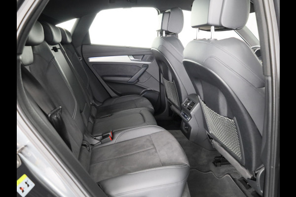 Audi Q5 Sportback 50 TFSI e S edition 299 pk S-tronic | Navigatie | Panoramadak | Trekhaak (wegklapbaar) | Parkeersensoren (Park assist) | Rondomzicht camera | Stoelverwarming v/a | S-Line |