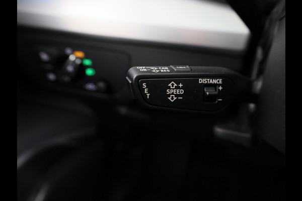 Audi Q5 Sportback 50 TFSI e S edition 299 pk S-tronic | Navigatie | Panoramadak | Trekhaak (wegklapbaar) | Parkeersensoren (Park assist) | Rondomzicht camera | Stoelverwarming v/a | S-Line |