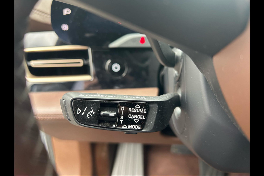 Porsche Taycan 4S Performance 84 kWh / Panoramadak / Camera / Passenger Display / PDCC / Luchtvering / 20'' / Sportdesign+Chrono / Stoelventilatie / Stoelverwarming 4x / Bose / Warmtepomp