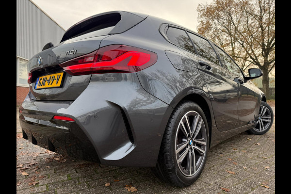 BMW 1-serie 118i 2020 High Executive Edition SPORT LEDER LED NAV CARPLAY