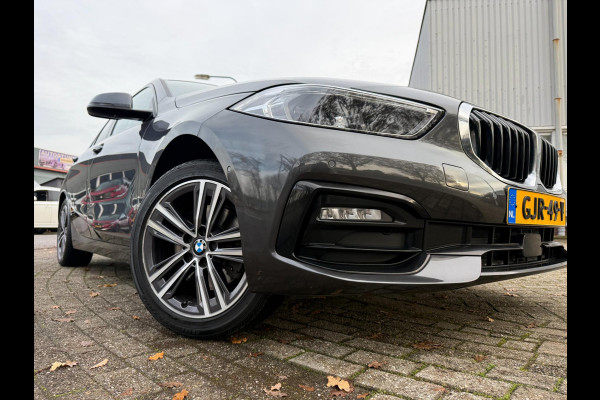 BMW 1-serie 118i 2020 High Executive Edition SPORT LEDER LED NAV CARPLAY