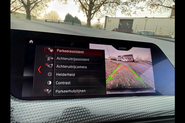 BMW 1-serie 118i 2020 High Executive Edition SPORT LEDER LED NAV CARPLAY