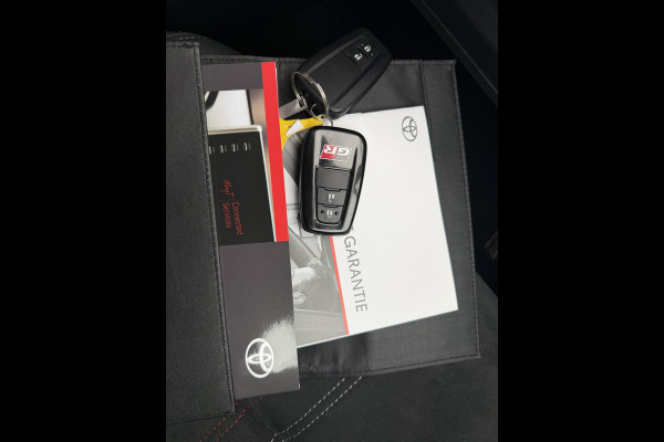 Toyota C-HR 2.0 Hybrid GR-Sport | TOP KLEUR: Deep amethyst | Allseason | Rijklaar!!