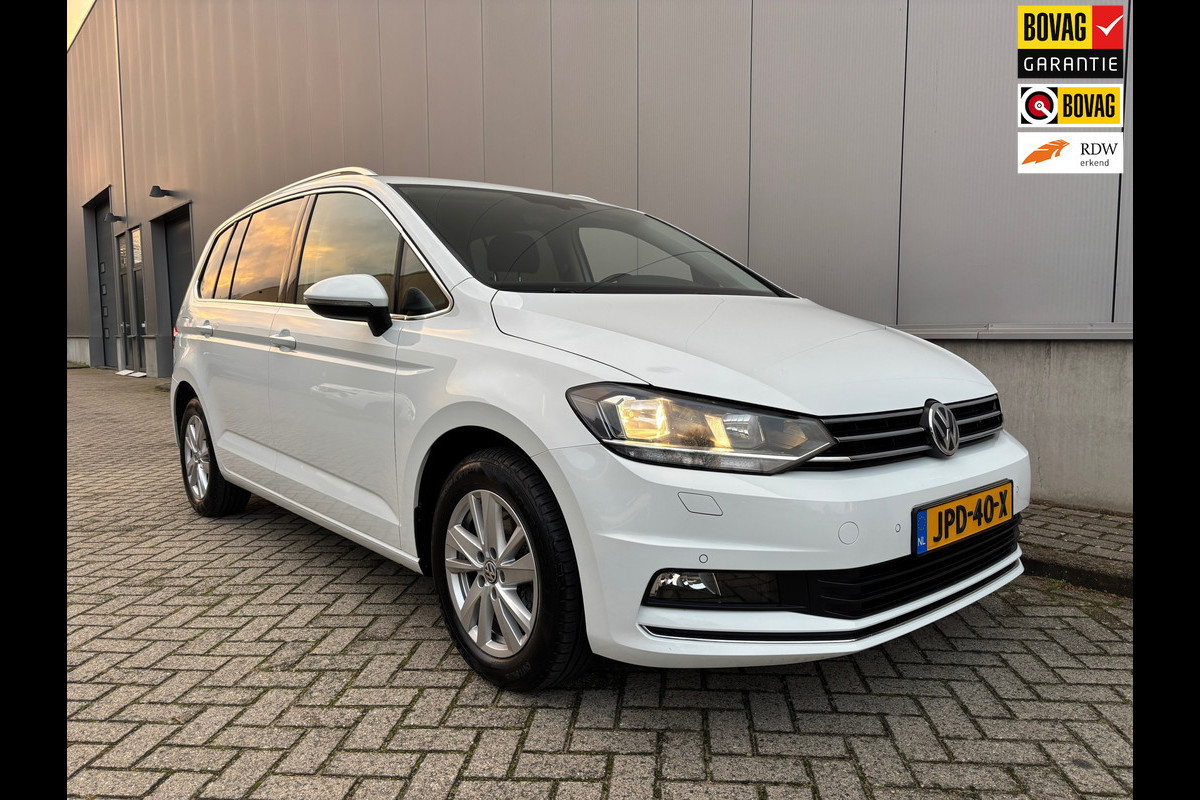 Volkswagen Touran 1.5 TSI Highline 7persoons / Camera