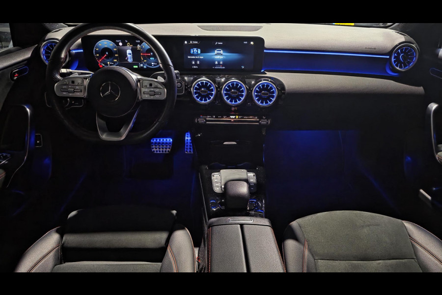 Mercedes-Benz A-Klasse 250 e AMG Line | Pano | Sfeer | Camera