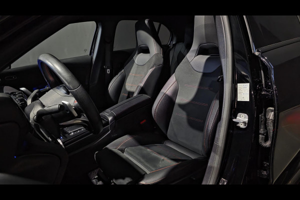 Mercedes-Benz A-Klasse 250 e AMG Line | Pano | Sfeer | Camera