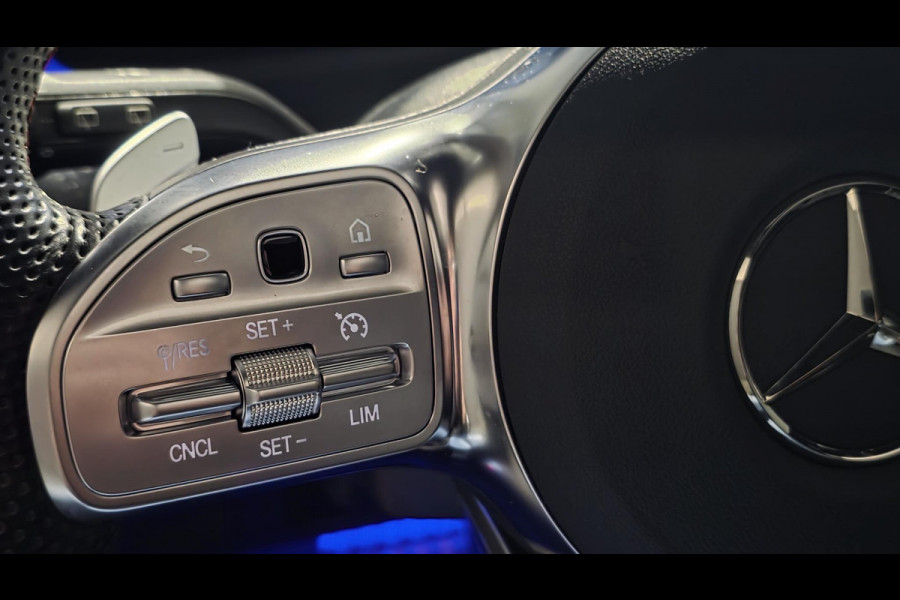 Mercedes-Benz A-Klasse 250 e AMG Line | Pano | Sfeer | Camera