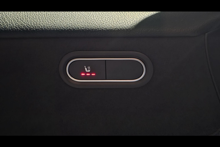 Mercedes-Benz A-Klasse 250 e AMG Line | Pano | Sfeer | Camera