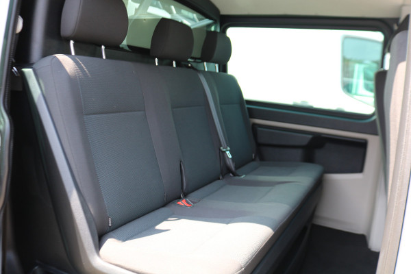 Volkswagen Transporter 2.0 TDI L2 H1 150pk DC 4-Motion Automaat Airco Led Trekhaak Camera