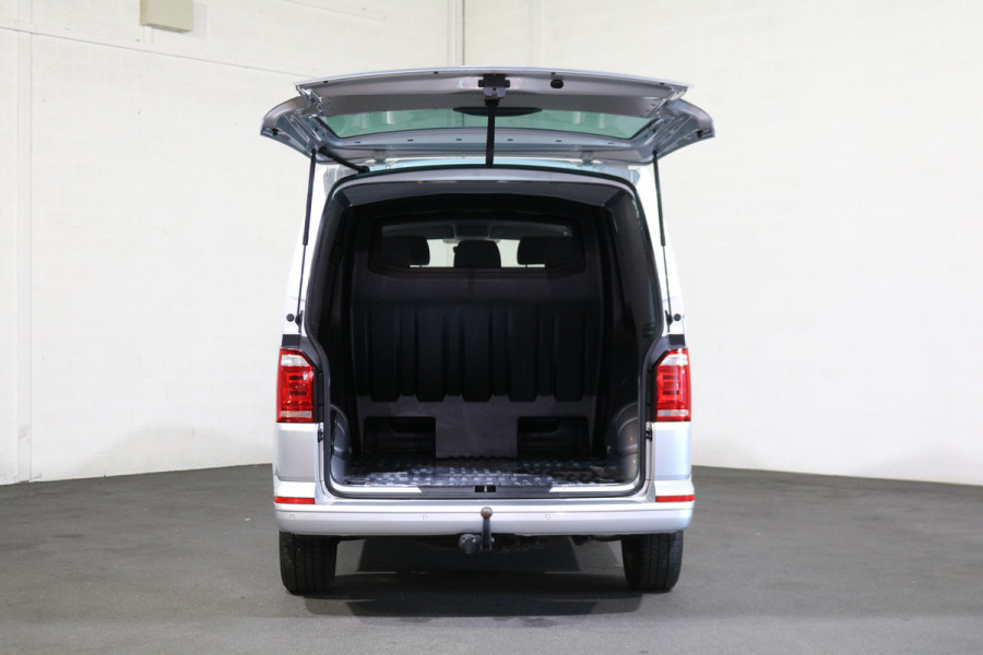 Volkswagen Transporter 2.0 TDI L2 H1 150pk DC 4-Motion Automaat Airco Led Trekhaak Camera