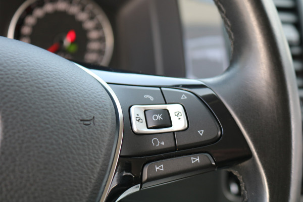 Volkswagen Transporter 2.0 TDI L2 H1 150pk DC 4-Motion Automaat Airco Led Trekhaak Camera