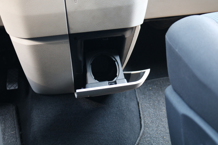 Volkswagen Transporter 2.0 TDI L2 H1 150pk DC 4-Motion Automaat Airco Led Trekhaak Camera