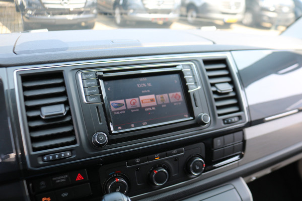 Volkswagen Transporter 2.0 TDI L2 H1 150pk DC 4-Motion Automaat Airco Led Trekhaak Camera