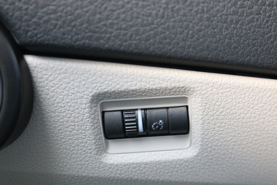 Volkswagen Transporter 2.0 TDI L2 H1 150pk DC 4-Motion Automaat Airco Led Trekhaak Camera