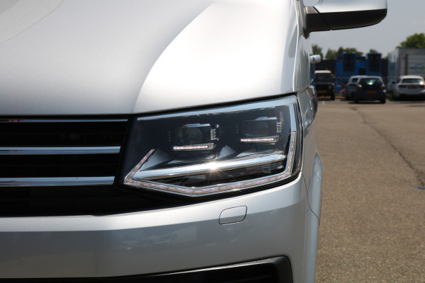 Volkswagen Transporter 2.0 TDI L2 H1 150pk DC 4-Motion Automaat Airco Led Trekhaak Camera