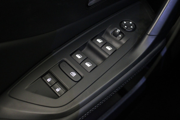 Peugeot 408 1.2 PureTech Allure Pack 130 EAT8