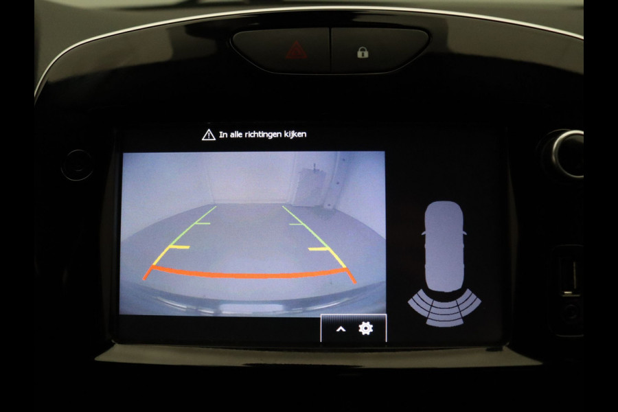 Renault Clio 120pk TCe Intens Camera | Cruise | Navi | Parkeersens. v+a