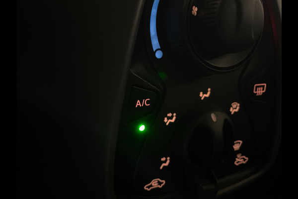 Peugeot 108 1.0 e-VTi Lion Edition AIRCO NAVI VIA APP BLUETOOTH APPLE CARPLAY SPARCO CAMERA PRIVACYGLAS ZEER NETTE AUTO