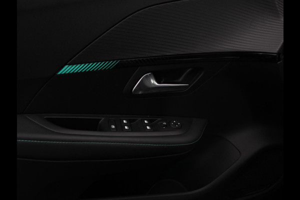 Peugeot 208 1.2 PureTech Allure Pack Apple Carplay / Android Auto | Camera | Keyless | Adeptive Cruise Control | Stoelverwarming | Getinte Ramen |
