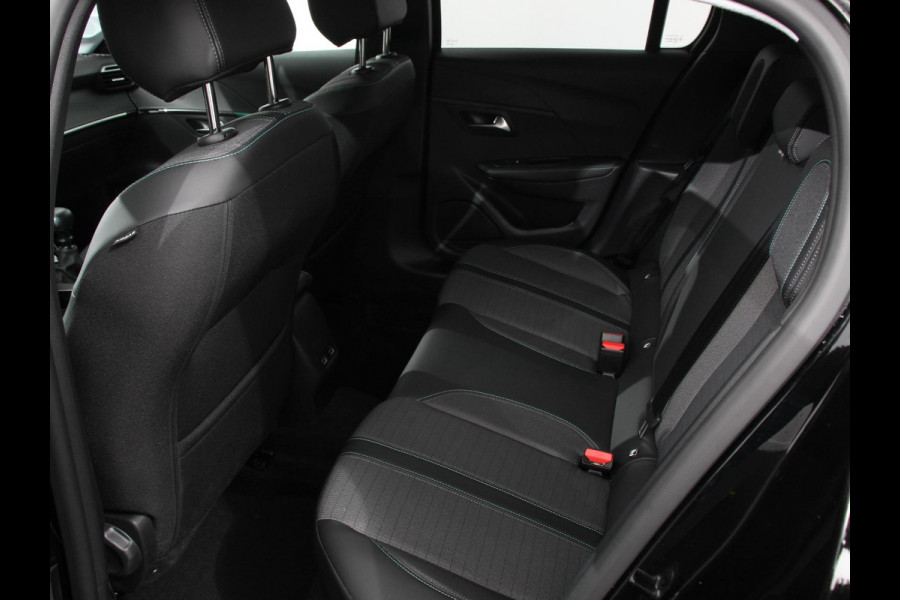 Peugeot 208 1.2 PureTech Allure Pack Apple Carplay / Android Auto | Camera | Keyless | Adeptive Cruise Control | Stoelverwarming | Getinte Ramen |