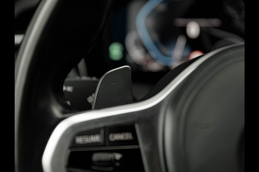 BMW 3-serie 330e M-Sport - Harman Kardon - Trekhaak - DAB - Camera