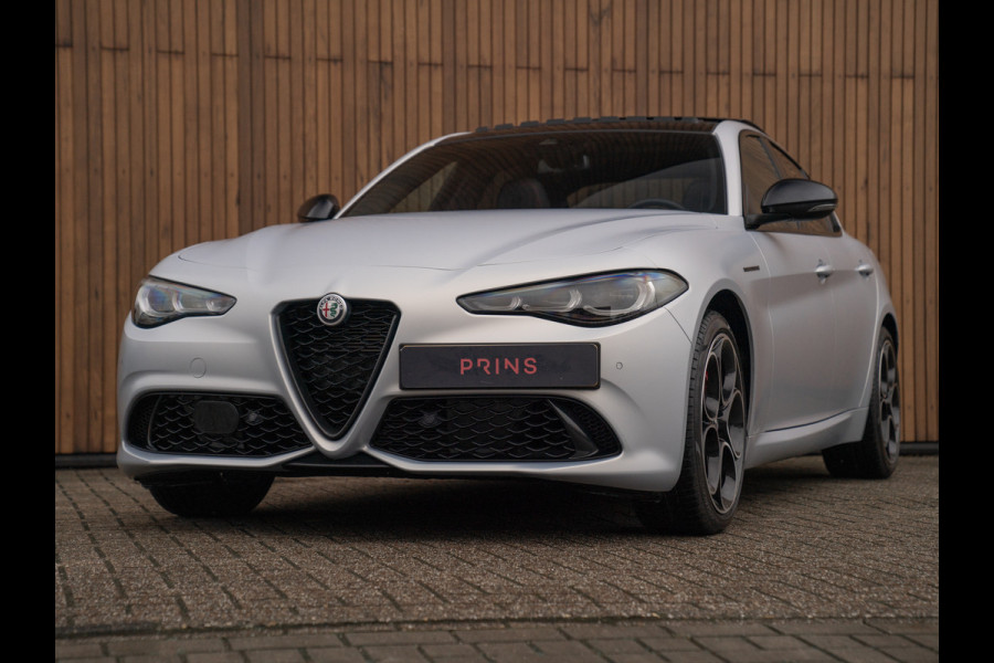 Alfa Romeo Giulia 2.0T 280pk Q4 Competizione | MY24 | Pano-dak | Harman/Kardon | Orig. NL