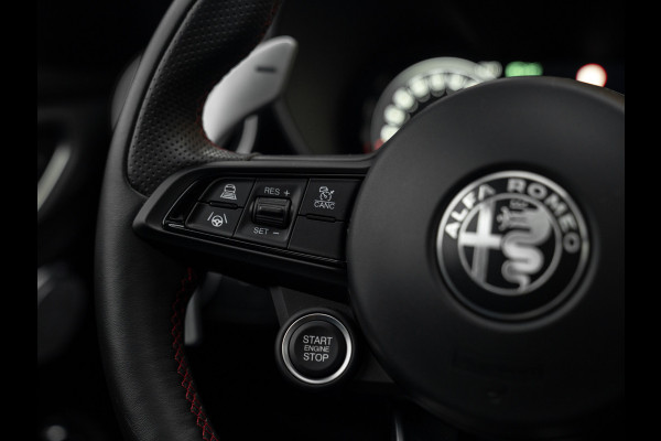 Alfa Romeo Giulia 2.0T 280pk Q4 Competizione | MY24 | Pano-dak | Harman/Kardon | Orig. NL
