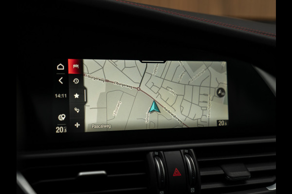 Alfa Romeo Giulia 2.0T 280pk Q4 Competizione | MY24 | Pano-dak | Harman/Kardon | Orig. NL