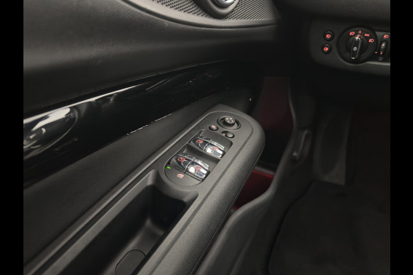 MINI Clubman 2.0 Cooper S ALL4 Premier Plus JCW (INCL-BTW) Aut * PANO | LUXURY-LEATHER | FULL-LED | HEATED-SPORTSEATS | DIGI-COCKPIT | AMBIENT-LIGHT | PRIVACY-GLASS | HEAD-UP | PDC | CAMERA | DAB  | KEYLESS | TOWBAR | 18"ALU*