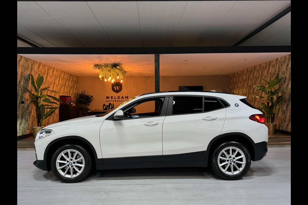 BMW X2 XDrive20i Executive Garantie Camera Elek Achterklep StoelVW Cruise Navi Clima Led Rijklaar