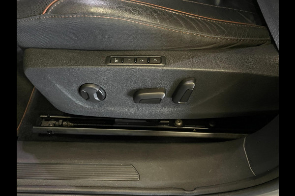 Škoda ENYAQ iV 60|TREKHAAK|VOLLEDER|STOEL-, STUURVERW.|ELEK. INTERIEUR|MEMORY|ACC|CARPLAY|CAMERA|NAVI|INCL. BTW|1e EIG.|NAP|