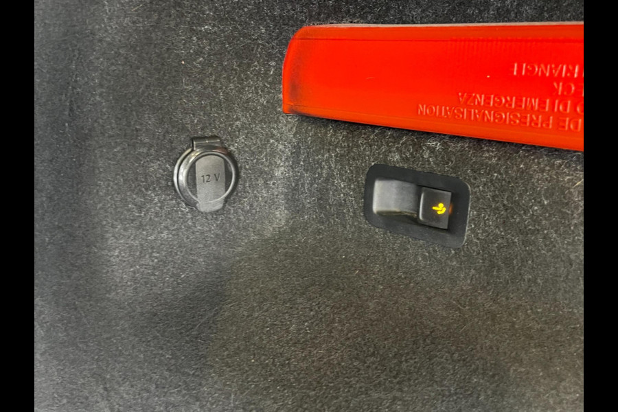 Škoda ENYAQ iV 60|TREKHAAK|VOLLEDER|STOEL-, STUURVERW.|ELEK. INTERIEUR|MEMORY|ACC|CARPLAY|CAMERA|NAVI|INCL. BTW|1e EIG.|NAP|