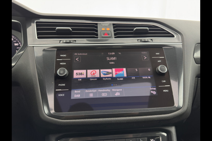 Volkswagen Tiguan Allspace 1.5 TSI R-line Highline Business (7-Pers.) (INCL-BTW) Aut * PANO | NAVI-FULLMAP | XENON | ALCANTARA | HEATED-ERGONOMIC-SPORTSEATS | KEYLESS | PRIVACY-GLASS | CAMERA | DAB | DIGI-COCKPIT | PDC | TOWBAR | ECC | 19"ALU*