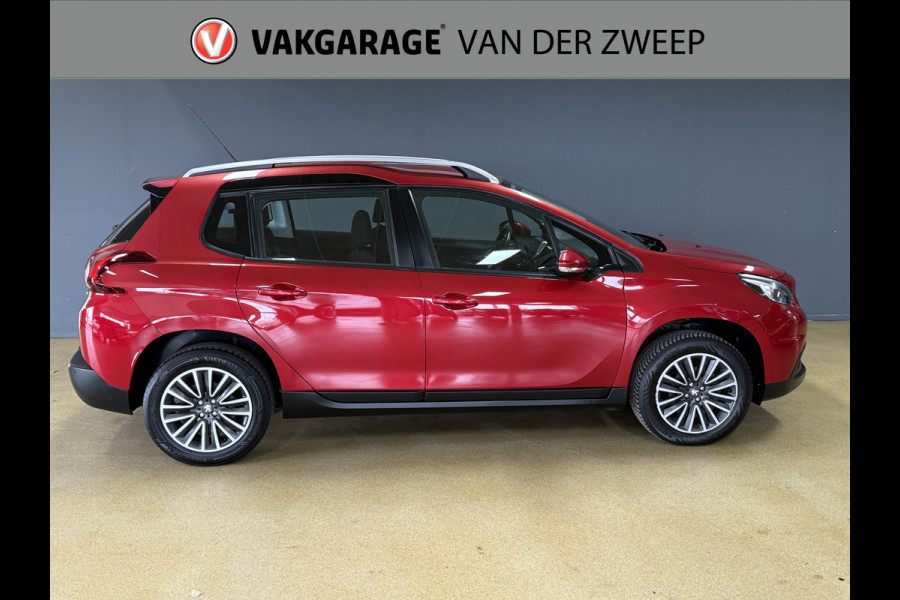 Peugeot 2008 1.2 PureTech Blue Lion