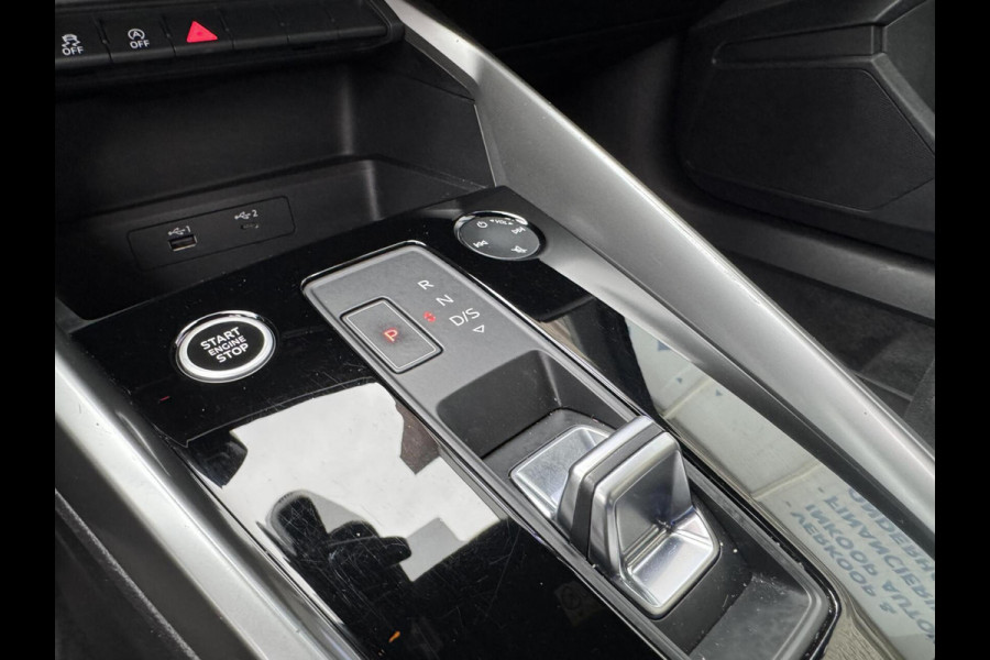 Audi A3 Sportback 150pk 35 TFSI Business edition S-Tronic Keyless LaneAssist CarPlay Navi Garantie