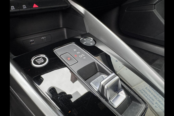 Audi A3 Sportback 150pk 35 TFSI Business edition S-Tronic Keyless LaneAssist CarPlay Navi Garantie
